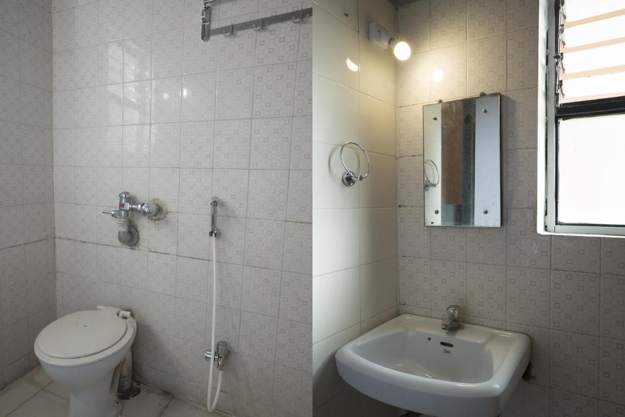 Oyo Flagship 37830 Hotel Aakar International Satara Esterno foto