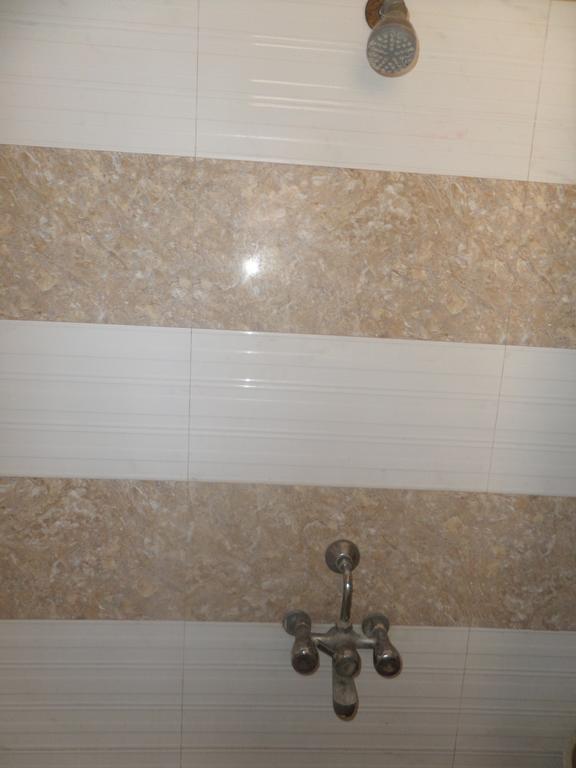 Oyo Flagship 37830 Hotel Aakar International Satara Esterno foto